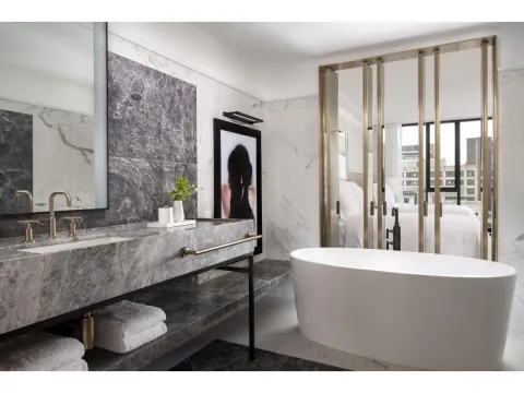 Four Seasons Hotel Montreal