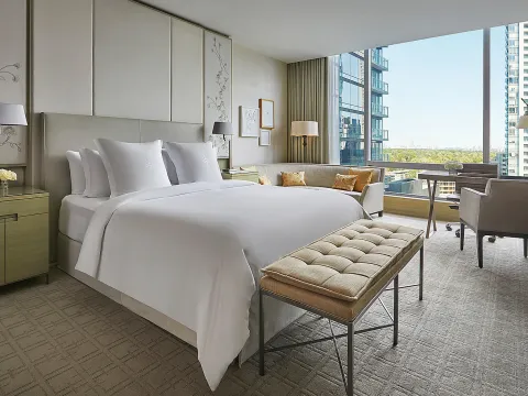 Four Seasons Hotel Toronto at Yorkville