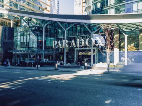 Paradox Hotel Vancouver