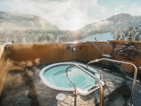 Sundial Hotel