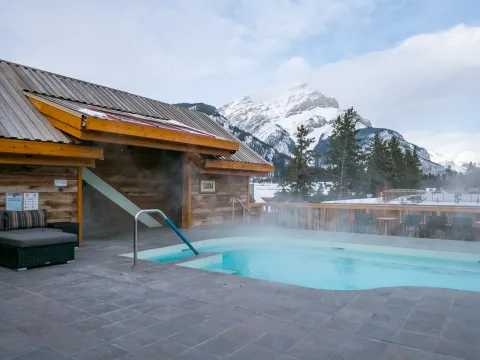 Moose Hotel and Suites