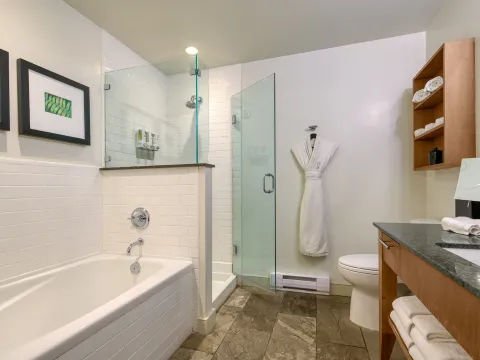 Oswego Hotel