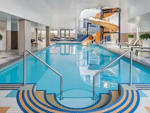Sheraton Suites Calgary Eau Claire