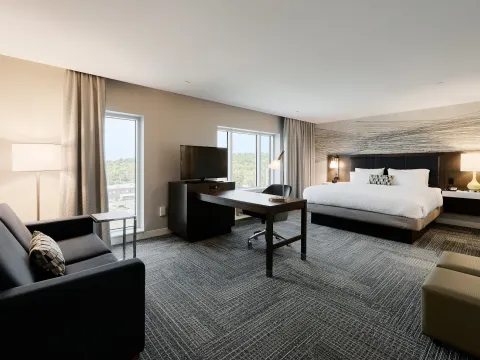 Hampton Inn & Suites By Hilton Quebec City /Saint-Romuald