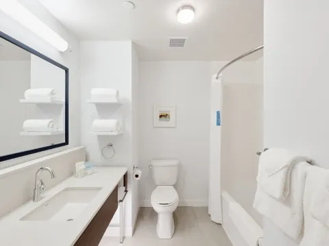 Hampton Inn & Suites By Hilton Quebec City /Saint-Romuald