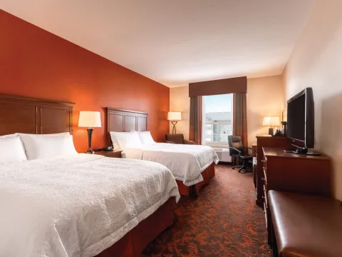 Hampton Inn & Suites Edmonton/West